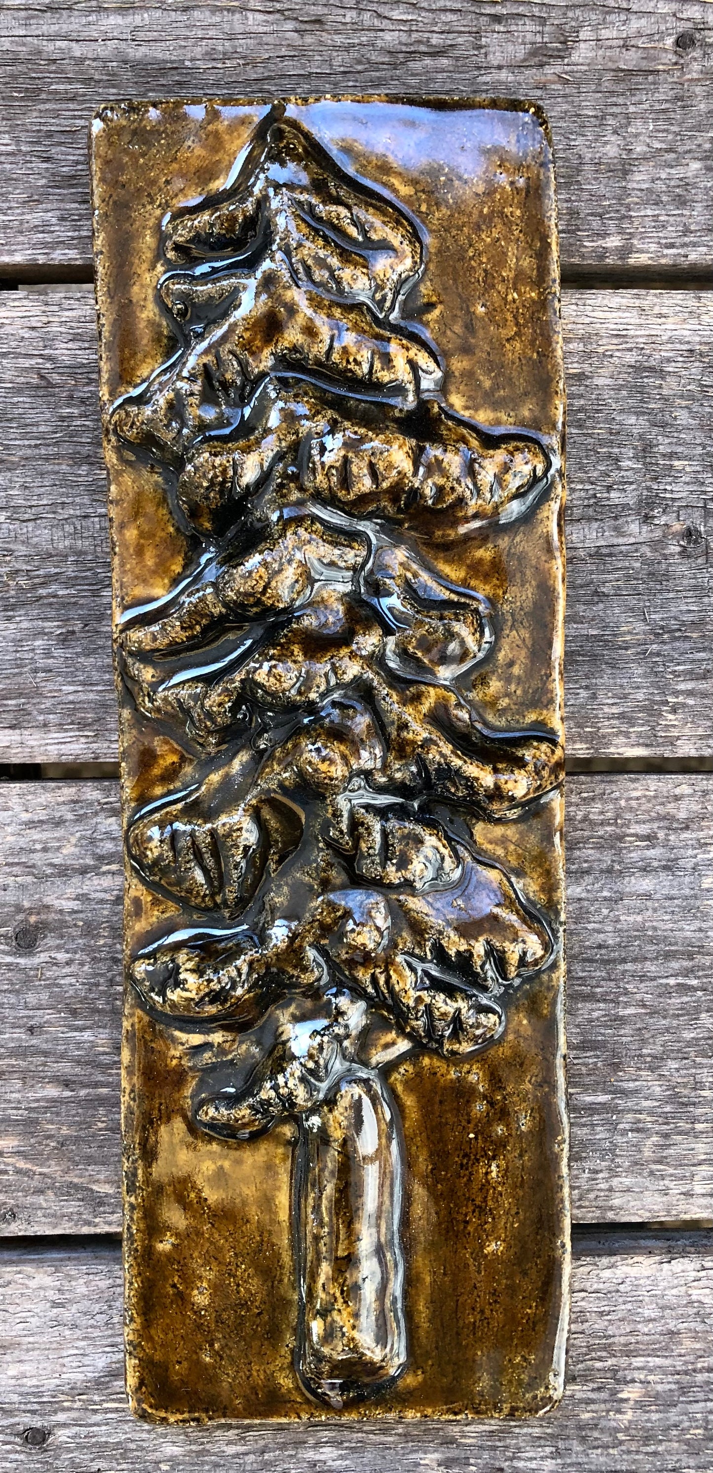 3"x 9" Tall Pine