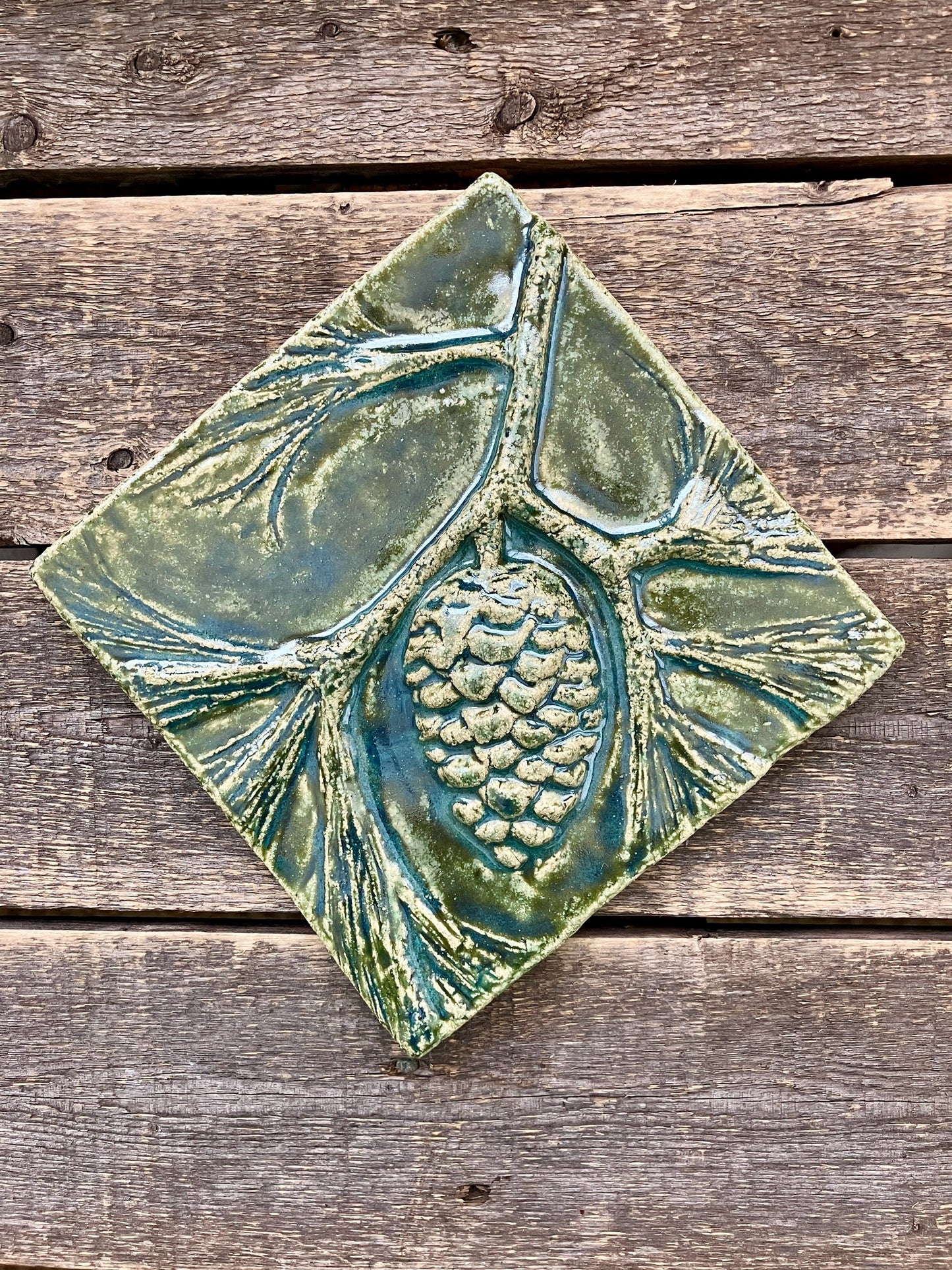 6”x6” Pine Cone and Branch