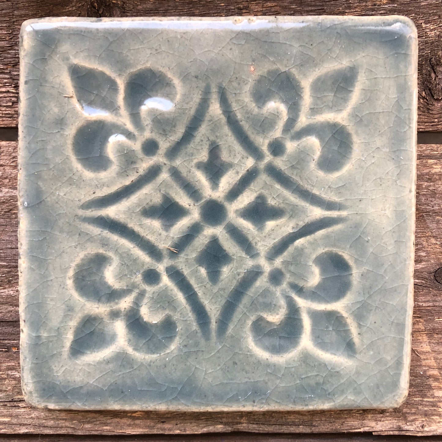 4”x 4” Cross And Fleur